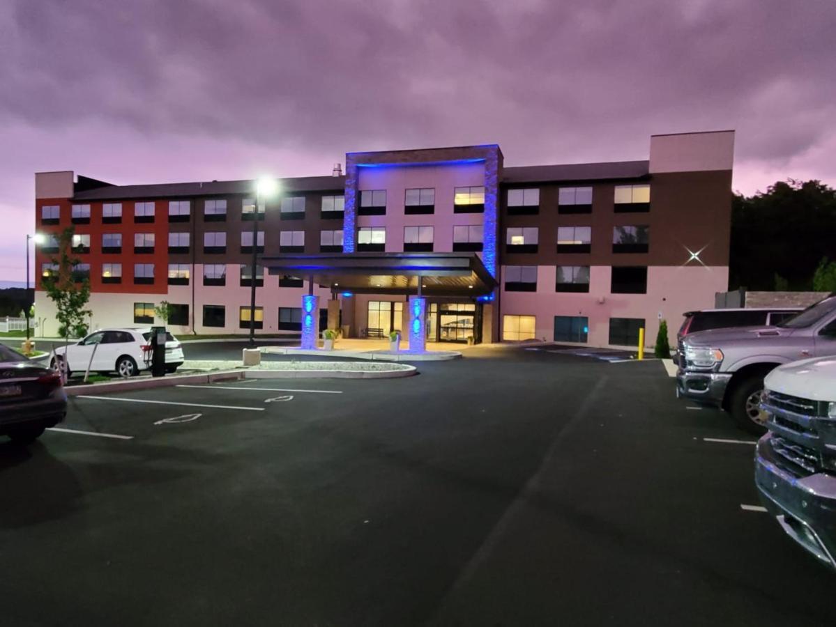 Holiday Inn Express & Suites - Harrisburg S - Mechanicsburg By Ihg Exterior photo