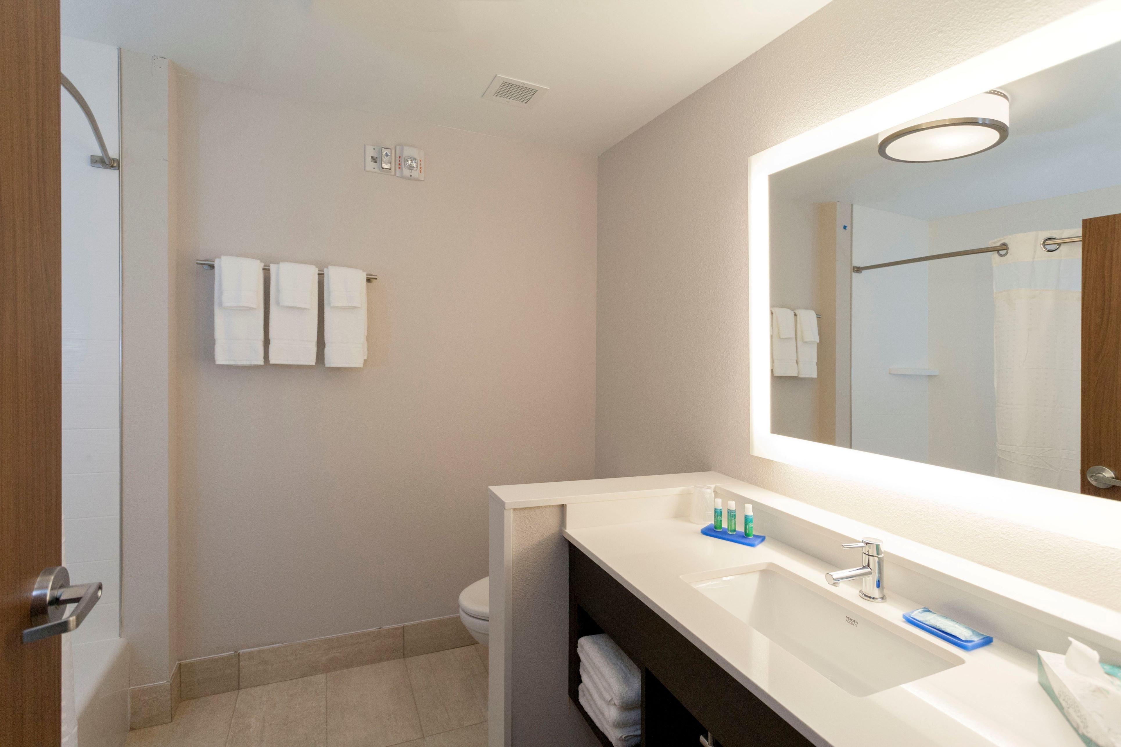 Holiday Inn Express & Suites - Harrisburg S - Mechanicsburg By Ihg Exterior photo